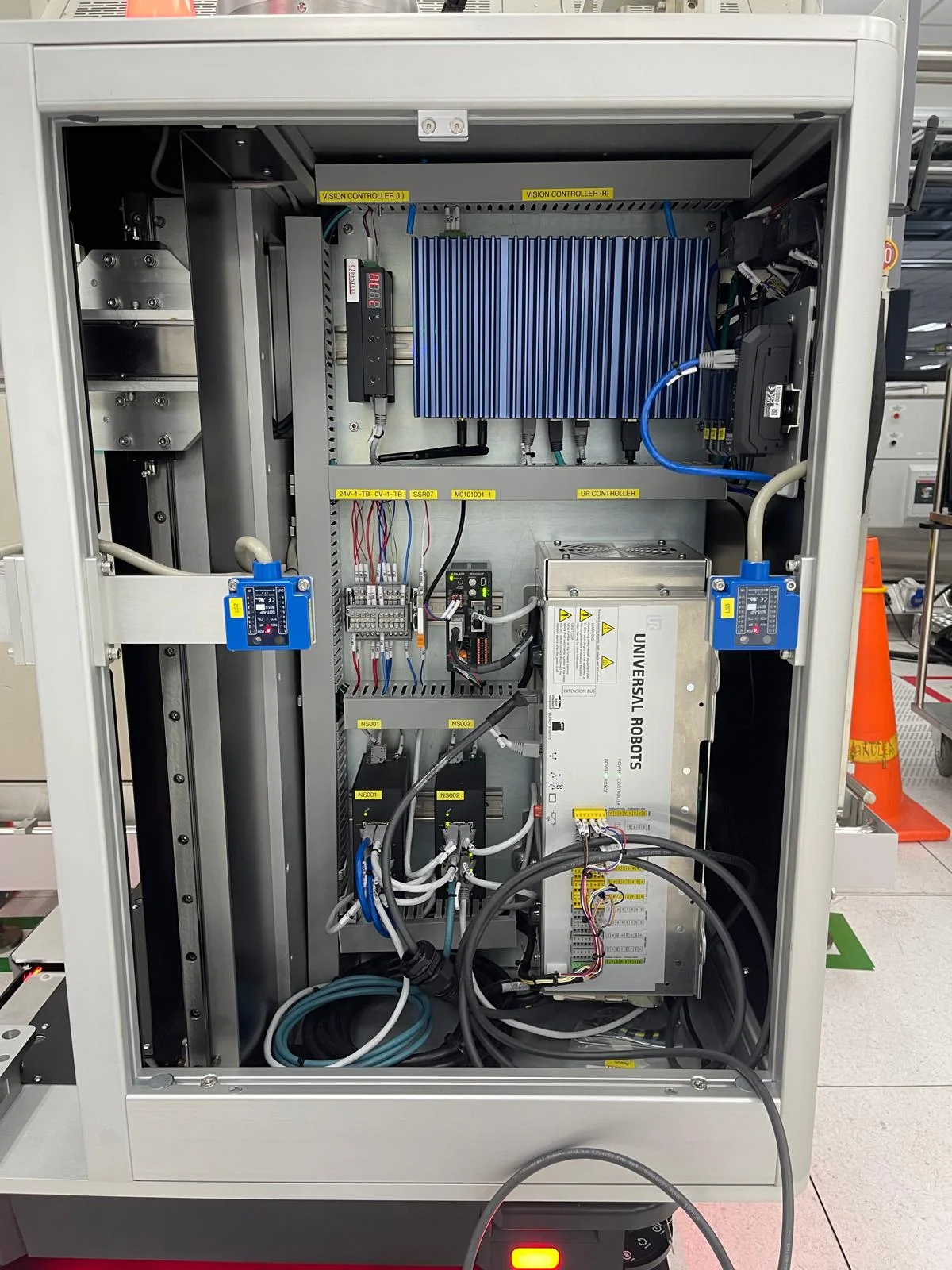 Infineon Cohu Delta Matrix Handler Automation Image 7
